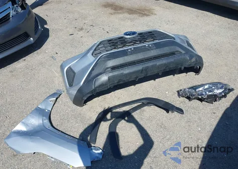 2021 Toyota Rav4 Le z USA, uszkodzony, nr VIN 2T3F1RFV7MW238816